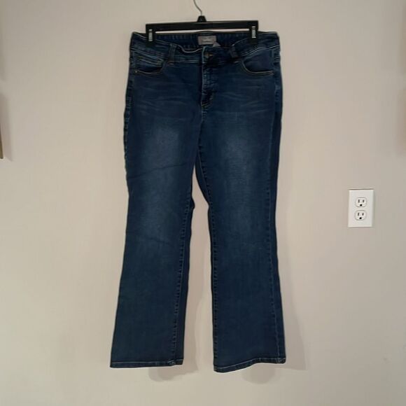 Chico's So Slimming Boot Cut Jeans - Picture 4 of 5